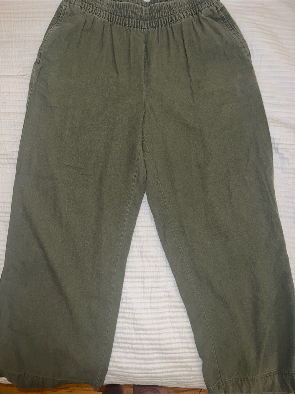 Old Navy Olive Green Wide-Leg Elastic-Waist Pants
